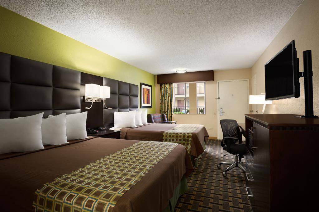 Days Inn By Wyndham Dallas Ървинг Стая снимка